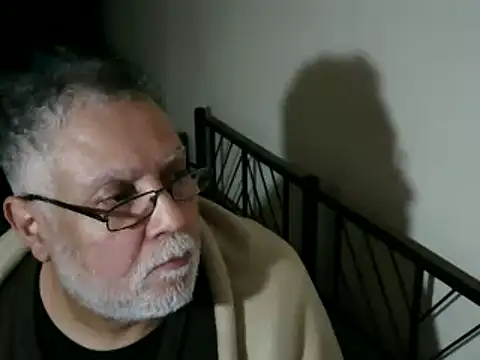 100Tauros online show from 11.25.25