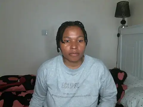 R-thequeen online show from 12.01.24