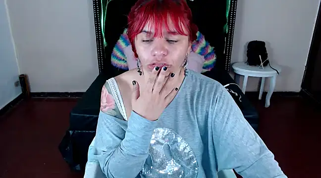 Snapshot of VioletaaaSlave chatting on 01.18.25 VioletaaaSlave online show from 01.18.25