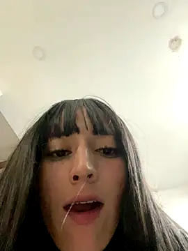 liaqueen610 online show from 09.26.25