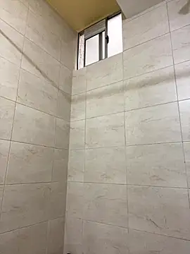 liaqueen610 online show from 10.31.25