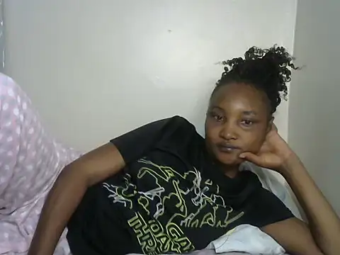 Snapshot of StacyGee24 chatting on 11.09.25 StacyGee24 online show from 11.09.25