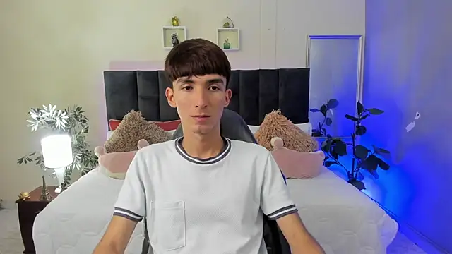 Snapshot of Jake_evans chatting on 05.11.26 Jake evans online show from 05.11.26