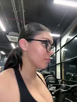 zui lu online show from 02.17.25