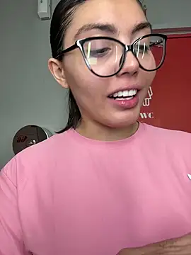 zui lu online show from 03.13.25