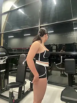 zui lu online show from 03.14.25