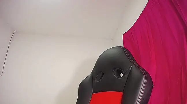 Sashabreck online show from 02.13.25