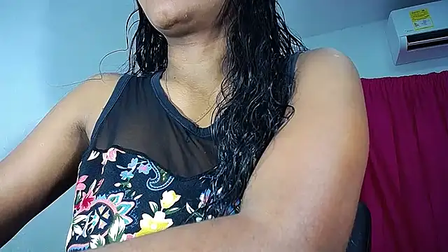 Snapshot of Sashabreck chatting on 06.07.26 Sashabreck online show from 06.07.26