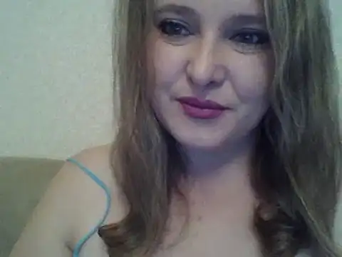 ParisMimi online show from 03.15.25