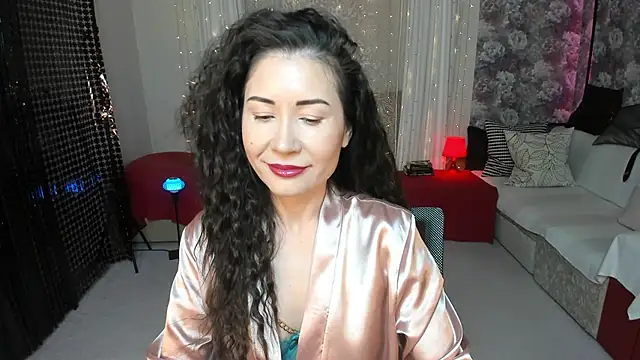 Snapshot of KarinaSweeety chatting on 12.05.24 KarinaSweeety online show from 12.05.24