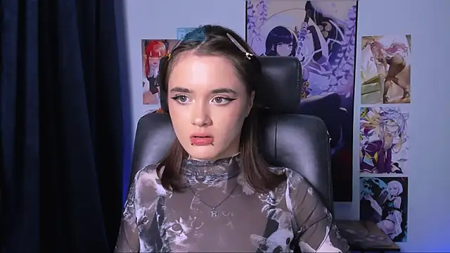 liana kisses online show from 12.05.24