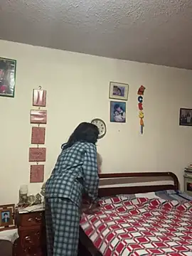 Snapshot of FernandaOrtegaaa chatting on 01.01.25 FernandaOrtegaaa online show from 01.01.25