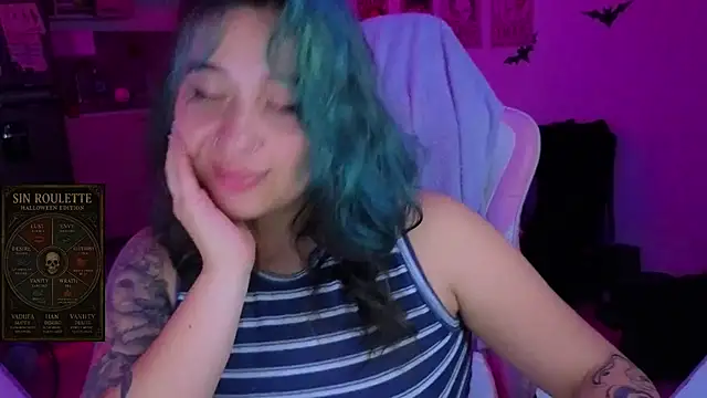 Snapshot of FernandaOrtegaaa chatting on 10.22.25 FernandaOrtegaaa online show from 10.22.25