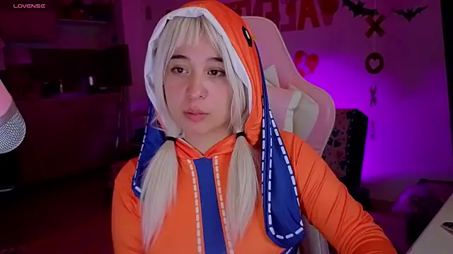 Snapshot of FernandaOrtegaaa chatting on 02.18.26 FernandaOrtegaaa online show from 02.18.26