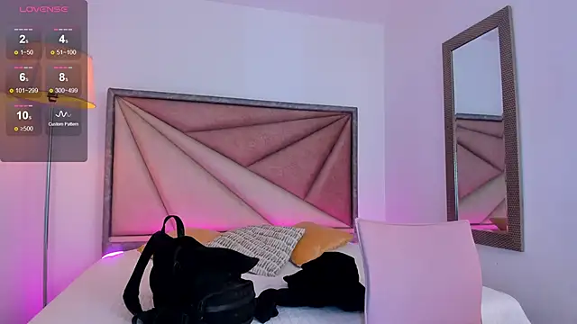 BarbaraKnox  online show from 10.19.25