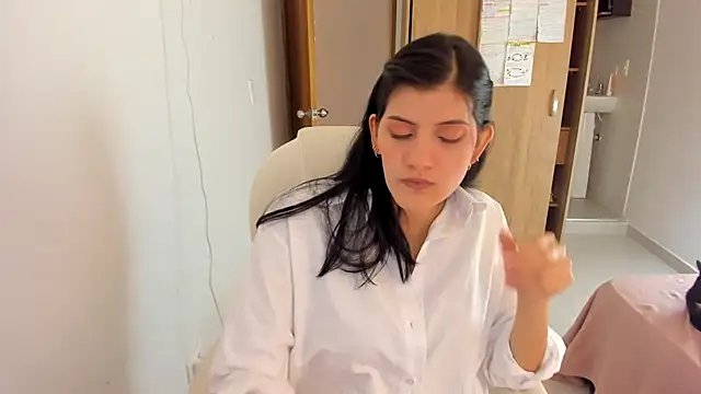 misstoya online show from 01.25.25