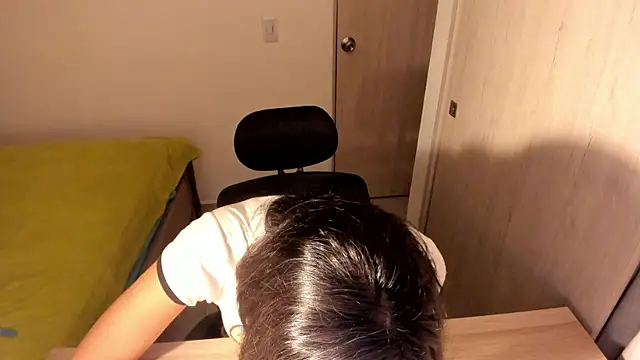 misstoya online show from 06.09.26