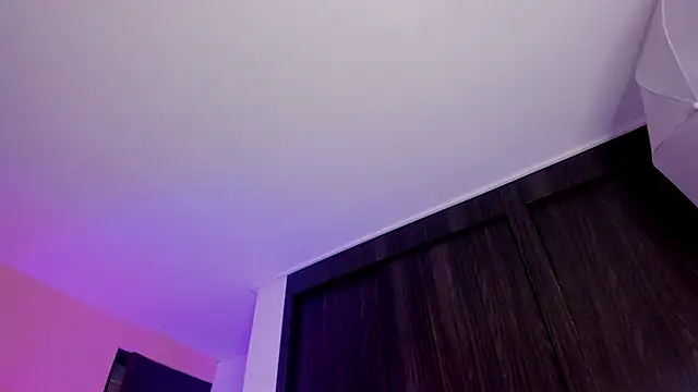 ChloeConnorr online show from 03.20.25