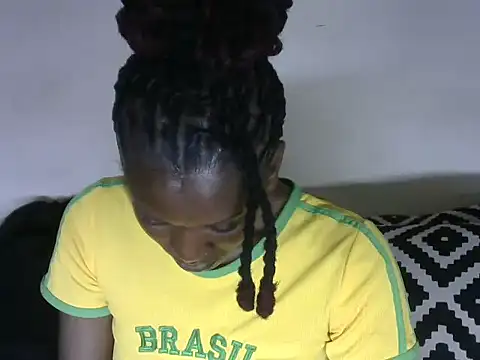 Pretty-emmie online show from 01.22.25