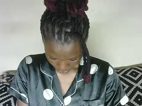 Pretty-emmie online show from 01.27.25