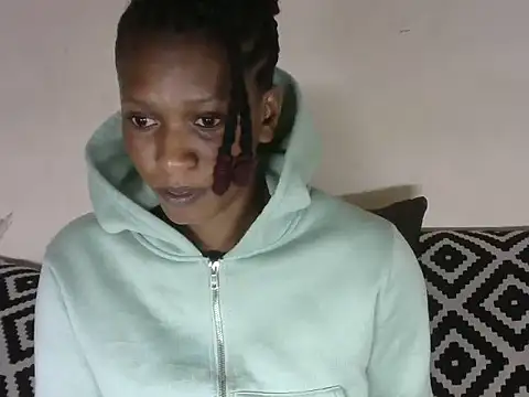 Pretty-emmie online show from 02.09.25