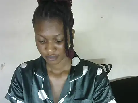 Pretty-emmie online show from 02.11.25