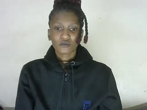 Pretty-emmie online show from 02.16.25