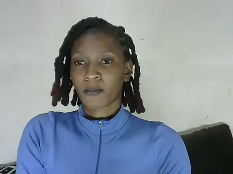 Pretty-emmie online show from 02.26.25