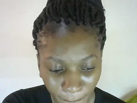 Pretty-emmie online show from 09.22.25