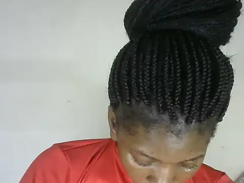 Pretty-emmie online show from 09.29.25