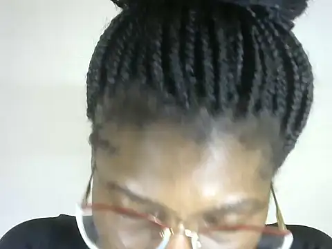 Pretty-emmie online show from 10.06.25