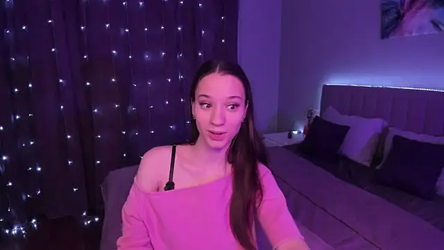 StaceySunny online show from 12.18.24