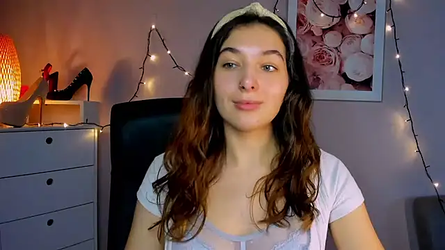 Meagn Extasy online show from 12.19.24