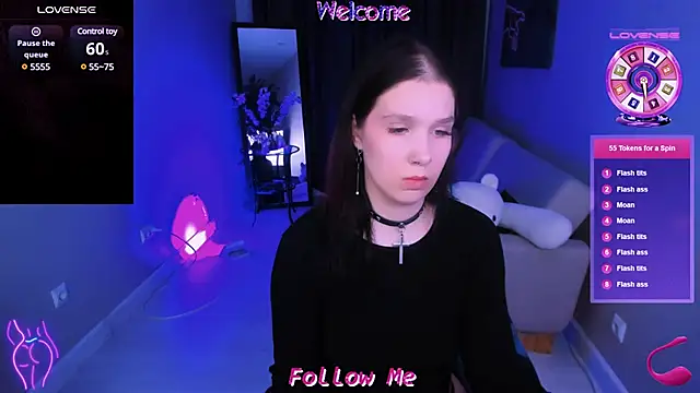 Snapshot of Lia_xxGirl chatting on 12.15.24 Lia xxGirl online show from 12.15.24