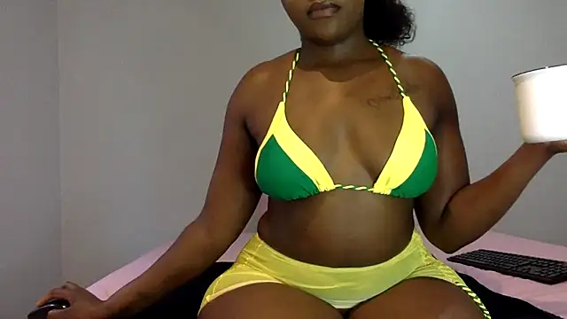 Bootylexy22 online show from 12.21.24