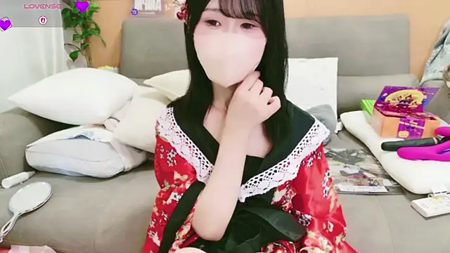 Conatsu online show from 10.18.25