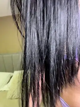 Valentcouple online show from 04.12.26