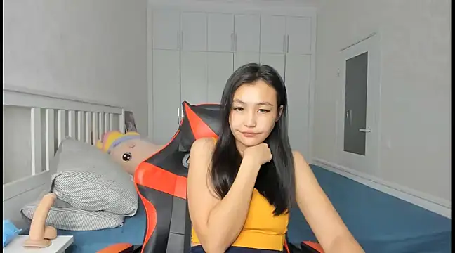 Missykitty01 online show from 12.23.24