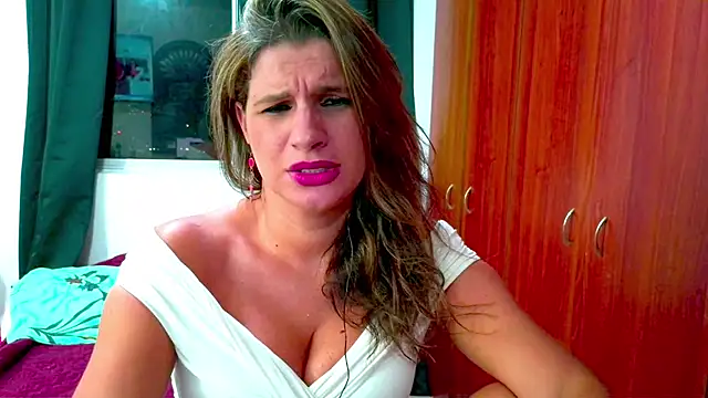 dalila sexxx online show from 02.01.25