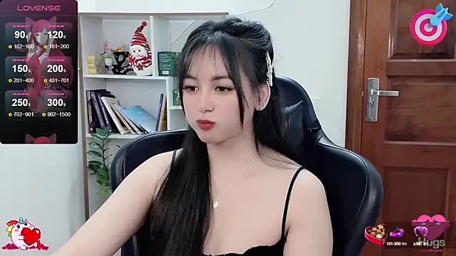 Snapshot of _Nana_20 chatting on 02.15.25  Nana 20 online show from 02.15.25