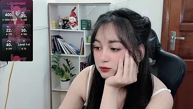 Snapshot of _Nana_20 chatting on 02.17.25  Nana 20 online show from 02.17.25