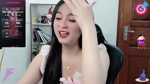 Snapshot of _Nana_20 chatting on 02.20.25  Nana 20 online show from 02.20.25