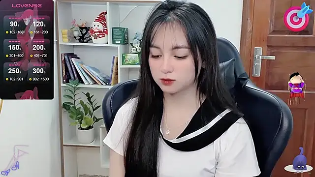 Snapshot of _Nana_20 chatting on 02.21.25  Nana 20 online show from 02.21.25