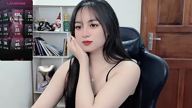 Snapshot of _Nana_20 chatting on 02.28.25  Nana 20 online show from 02.28.25