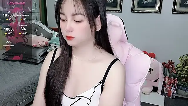 Snapshot of _Nana_20 chatting on 10.04.25  Nana 20 online show from 10.04.25