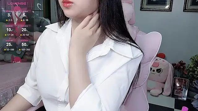 Snapshot of _Nana_20 chatting on 10.06.25  Nana 20 online show from 10.06.25