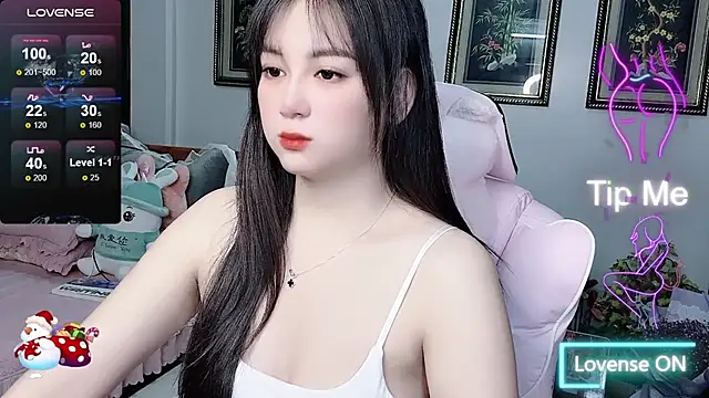 Snapshot of _Nana_20 chatting on 10.20.25  Nana 20 online show from 10.20.25