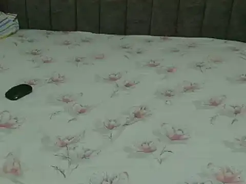 Snapshot of miss-seductive chatting on 02.08.25 miss-seductive online show from 02.08.25