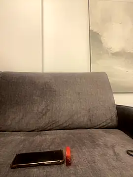 Lanaprincess22 online show from 10.15.25