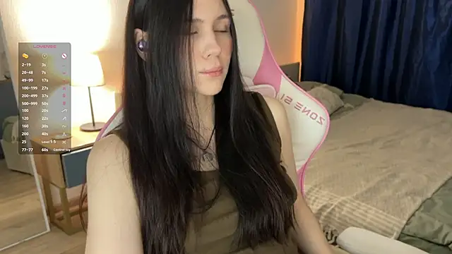 Snapshot of jennetdoll chatting on 02.23.25 jennetdoll online show from 02.23.25